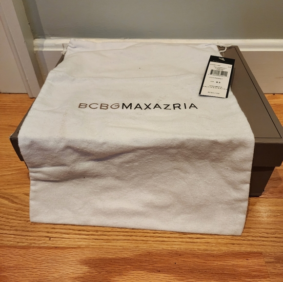 BCBG Max Azria wedges - Picture 6 of 9